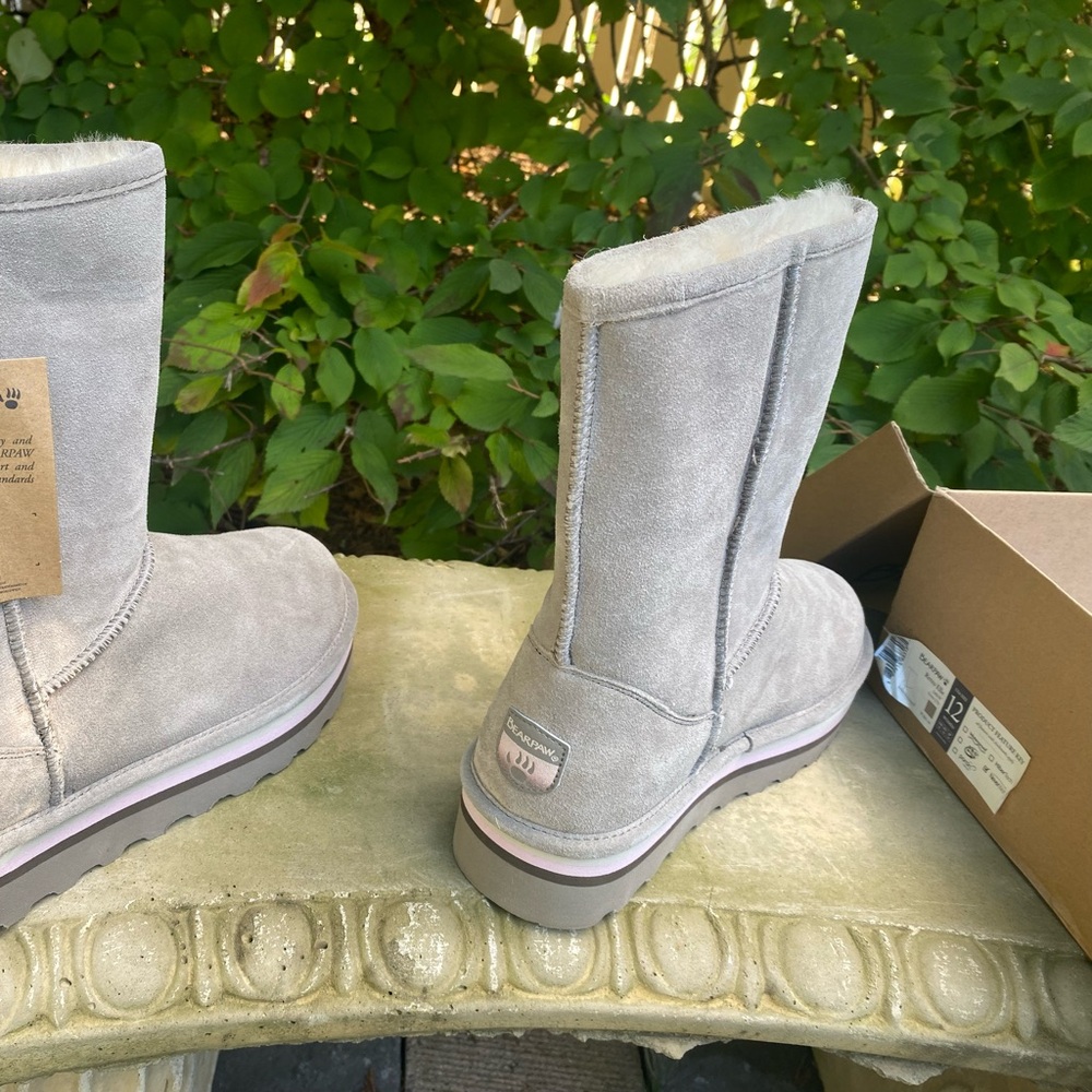 BearPaw Retro Elle Stone Boots